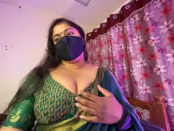 LouleyRanii — Stripchat stream photo (Apr 2026)