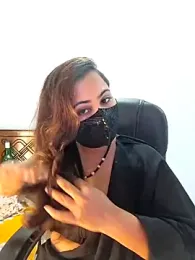 Bristy- — Stripchat stream photo (Feb 2026)