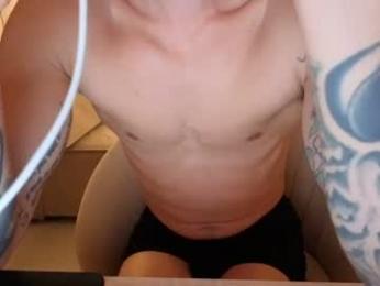dirtyprettyboi — chaturbateでウェブカムモデルオンライン