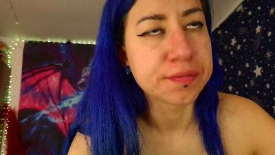 DanielleHoles — Cam4 stream photo (Mar 2026)