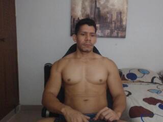 Manolo Vega — Flirt4free stream photo (Apr 2026)