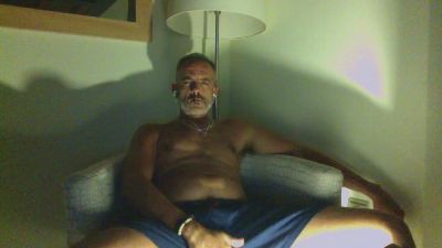 Fuckhardkisslow — Cam4 stream photo (Aug 2025)