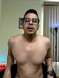 towers_j — Stripchat stream photo (Feb 2026)