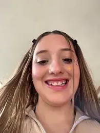 Baby__Otaku — stripchatでウェブカムモデルオンライン