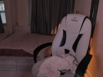 lil_stephanie — Chaturbate stream photo (Apr 2026)