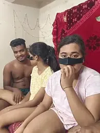 PRIYA_KOLKATA — stripchatでウェブカムモデルオンライン