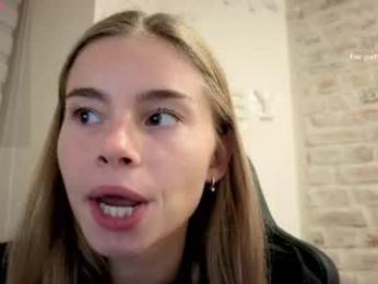 roxxxie_reid — Chaturbate stream photo (Sep 2026)