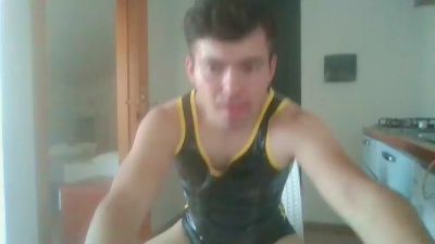 rodrigo1995 — Cam4 stream photo (Jun 2026)
