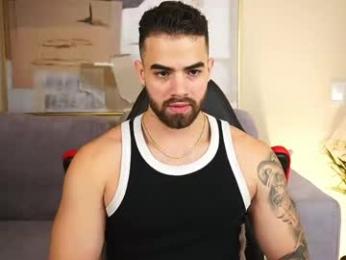 paulphoenix_ — Chaturbate stream photo (Apr 2026)