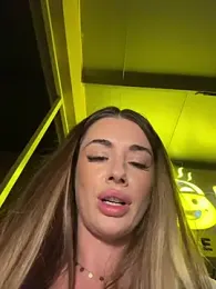 IsabellaEtthan — stripchatでウェブカムモデルオンライン