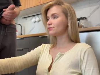 adele_nick2202 — Chaturbate stream photo (Apr 2026)