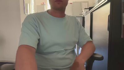 hotbody18y — Cam4 stream photo (Jun 2026)