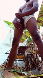 Blackmasterpiss — cam4でウェブカムモデルオンライン