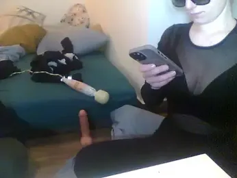 Mia-Sweet2002 — Stripchat stream photo (Dec 2025)