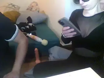 Mia-Sweet2002 — Stripchat stream photo (Dec 2025)