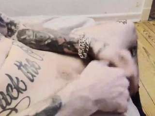 huebscherschwanz — camsodaでウェブカムモデルオンライン