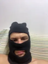 Lion_Yummy — Stripchat stream photo (May 2026)