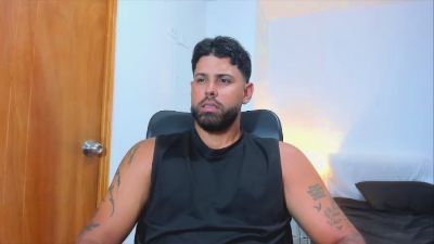 justyntr — Cam4 stream photo (Apr 2026)