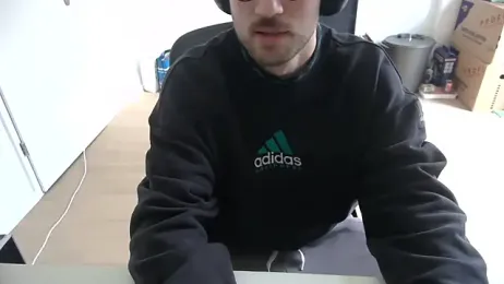 taallguyy_196 — Stripchat stream photo (Mar 2026)