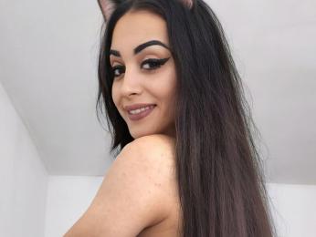 GiuliaLarry — livejasminでウェブカムモデルオンライン