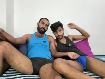 DesiDaddyandSon — stripchatでウェブカムモデルオンライン