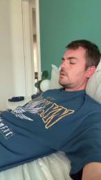 bellohot193 — Cam4 stream photo (Aug 2026)