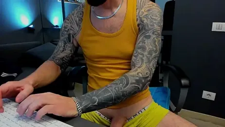 AronGrant — Stripchat stream photo (Mar 2026)