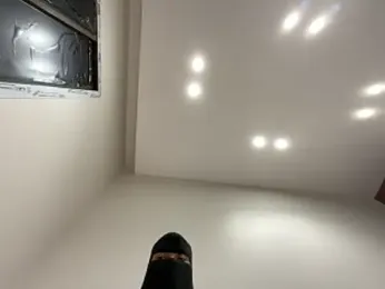 Submissive_Arab — Stripchat stream photo (Mar 2026)