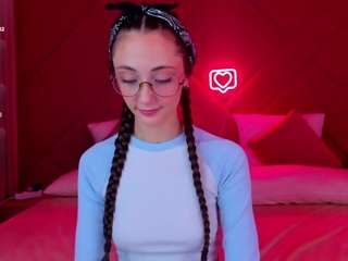 lexi-split — Camsoda stream photo (Sep 2026)