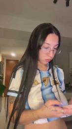 babylola33 — Cam4 stream photo (Jul 2026)