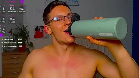 ZeinMiracles — Stripchat stream photo (Apr 2026)