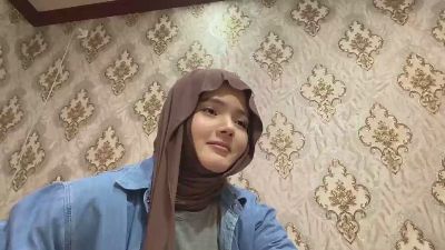 JonniePinzone — Cam4 stream photo (Mar 2026)