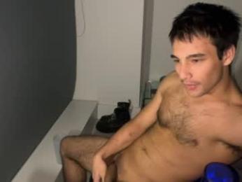 native_boy2 — Chaturbate stream photo (Apr 2026)