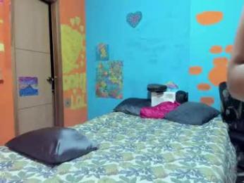 pipeshowtime — chaturbateでウェブカムモデルオンライン