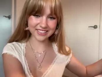 kittengirlxo — chaturbateでウェブカムモデルオンライン