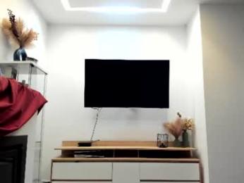 redrabbitstories — chaturbateでウェブカムモデルオンライン