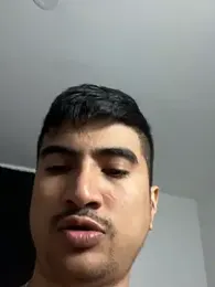 Sofia-_- — Stripchat stream photo (Apr 2026)