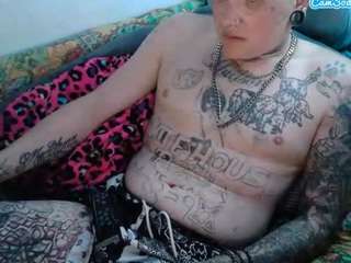 jayceespunn23 — Camsoda stream photo (Apr 2026)