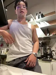 lucas-N888 — stripchatでウェブカムモデルオンライン