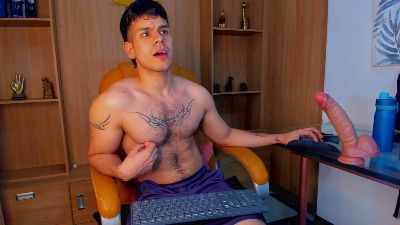 Derek_Voss — Cam4 stream photo (May 2026)