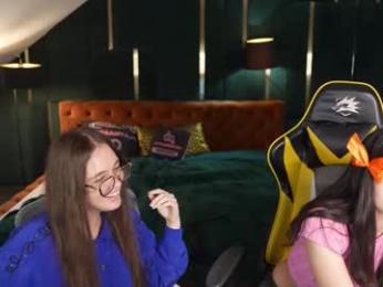 juicy_secrets_054 — Chaturbate stream photo (Mar 2026)