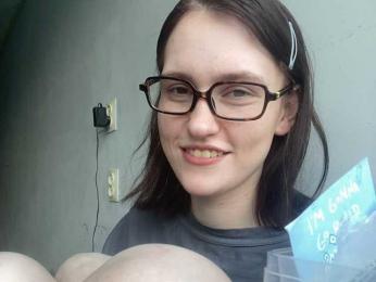 DingDing — Bongacams stream photo (May 2026)