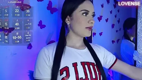 Cloeh_01 — Stripchat stream photo (Jul 2025)