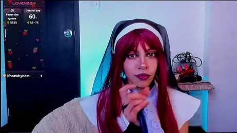 Nyxara- — Stripchat stream photo (Apr 2026)