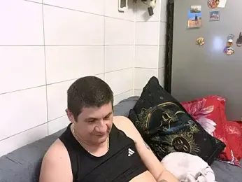 SpartacusDaddy48 — Stripchat stream photo (Jul 2025)