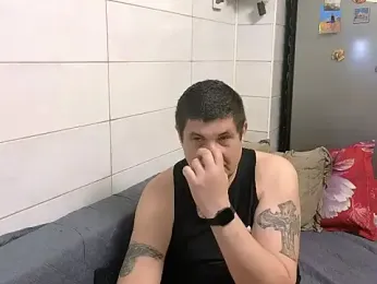 SpartacusDaddy48 — Stripchat stream photo (Jul 2025)