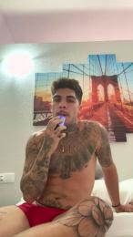 Chrisdov — Cam4 stream photo (Jun 2026)