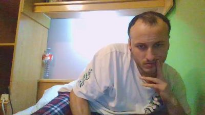 Disfruton95 — Cam4 stream photo (Mar 2026)