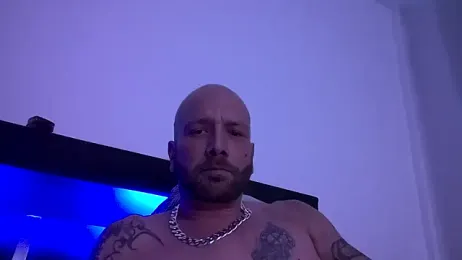 LongCock2203 — Stripchat stream photo (Jan 2026)