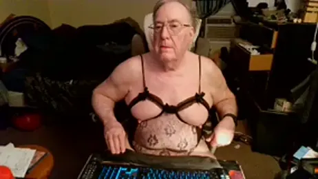 Toastir — Stripchat stream photo (Mar 2026)